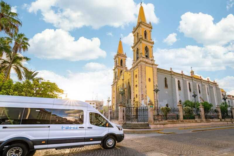 Mazatlan: Old Town Sightseeing and Golden Zone - Golden Zone Beach Time: Hotel Facilities, Swimming, and Restaurant Tips