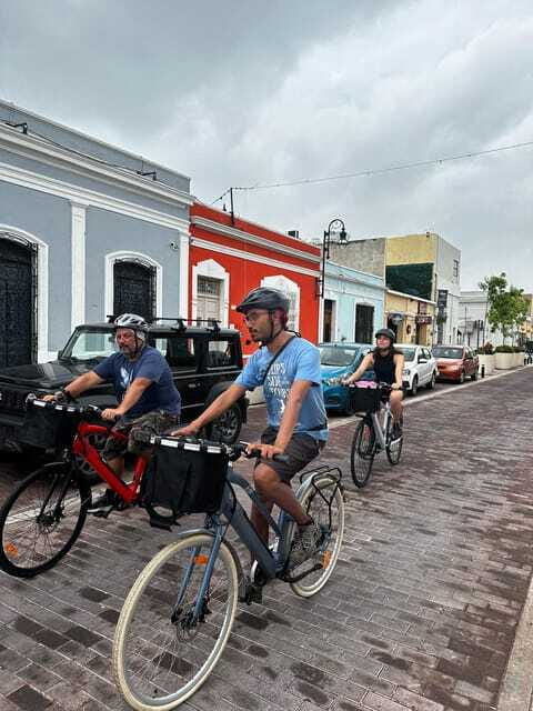 Mérida: The E-bike tour with history and culture - Driving segments that keep the ride comfortable and safe