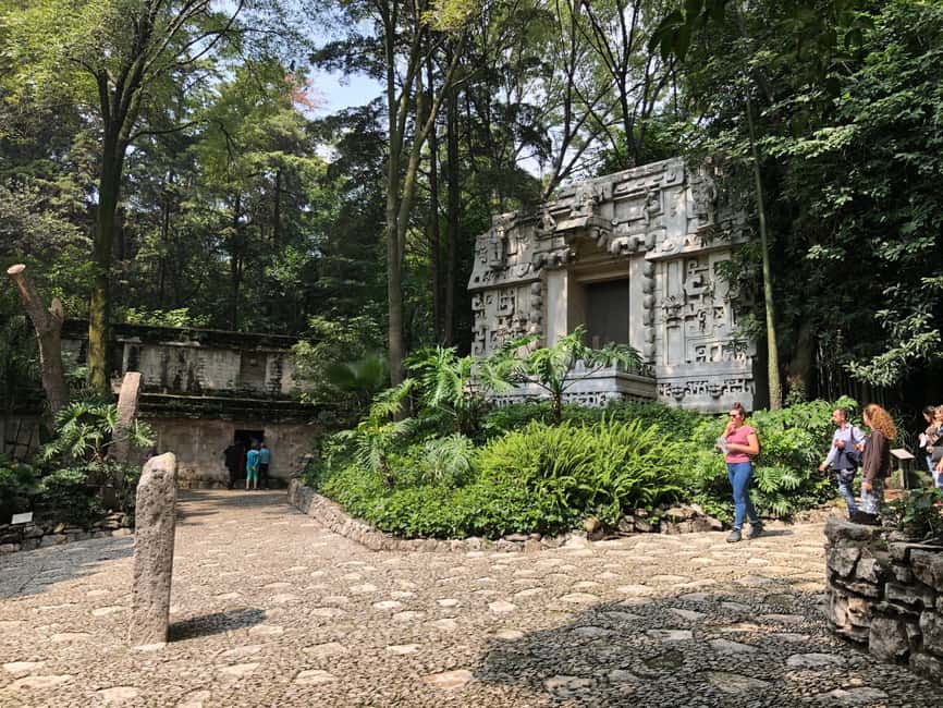 Mexico City: Anthropology Museum Tour with Historian - Maya writing, Pakal’s tomb replica, and the 1985 Christmas Eve heist