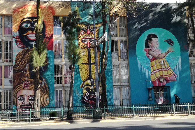 Mexico City: Art Naco, murals & street art bike tour - Vasconcelos Library, workshops, and plazas where art meets meaning