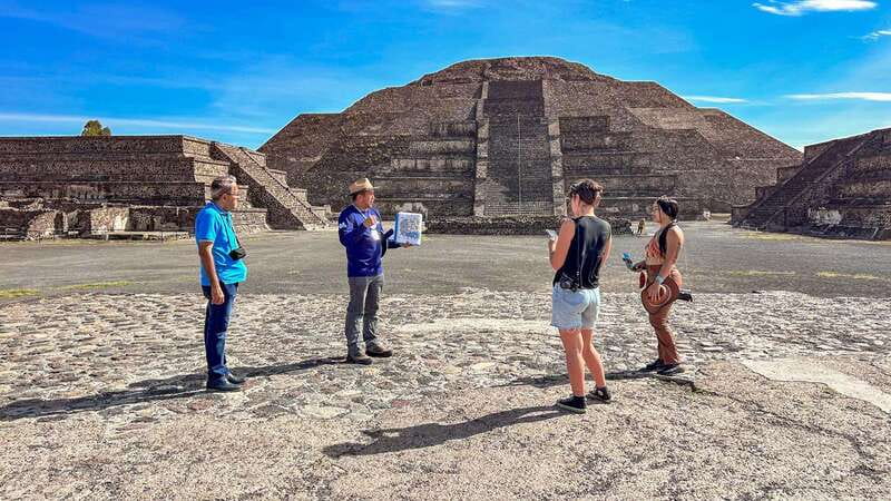Mexico City: Balloon Flight, Teotihuacan & Guadalupe Shrine - The sunrise hot air balloon over Teotihuacan: why it hits so hard