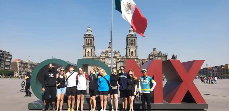 Mexico City: Chapultepec & Reforma Historic Bike Experience - The Angel of Independence Stop: A Photo Moment With a Twist