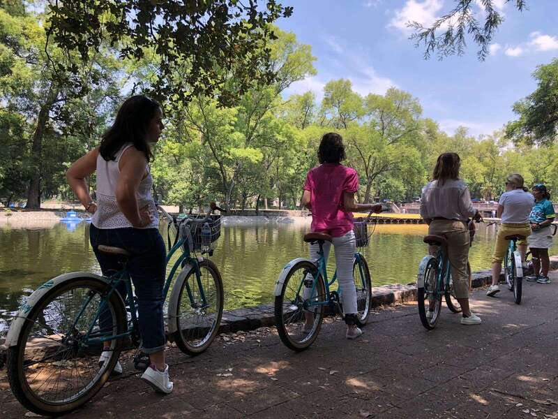 Mexico City: Chapultepec & Reforma Historic Bike Experience - Chapultepec Park and the Castle You Can Actually See