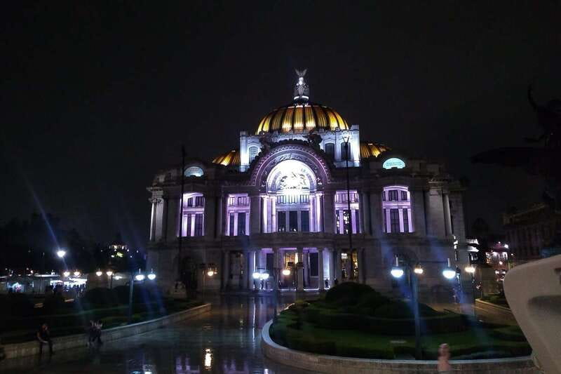 Mexico City: Double Decker Bus Night Tour - The illuminated monument route, from Angel of Independence to the Palace of Fine Arts