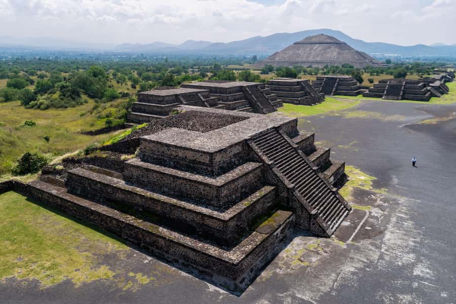 Mexico City: Early visit to Teotihuacan with optional lunch - Quetzalpapalotl Palace and what the architecture lesson actually gives you