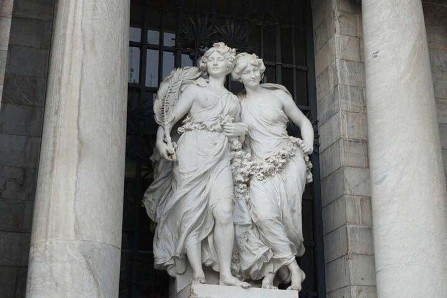 Mexico City: Exclusive Tour of Palacio de Bellas Artes - What the tour flow feels like from start to finish