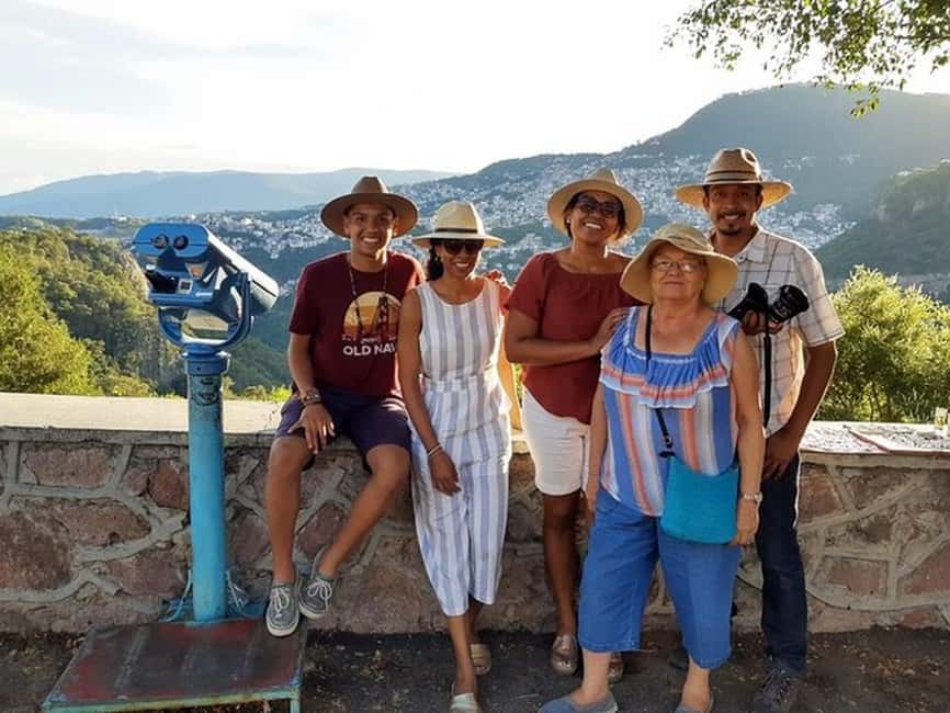 Mexico City: Full-Day Taxco and Cuernavaca Tour - Pickup Points, Meeting Rules, and the WhatsApp Must