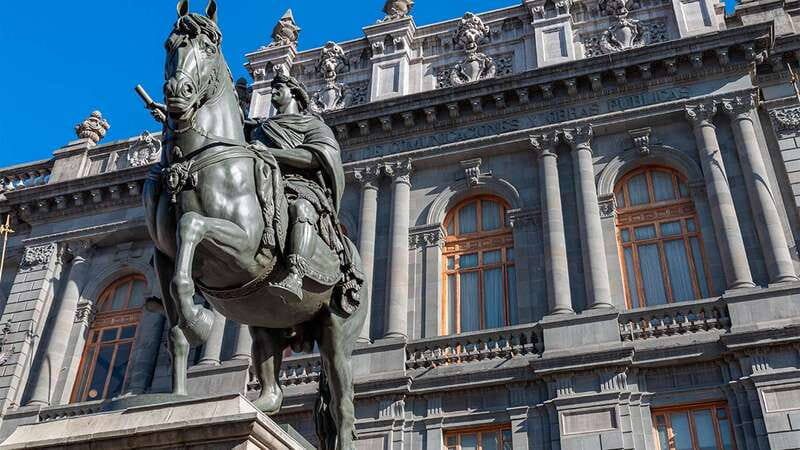 Mexico City: Historic Downtown Walking Tour - Centro Histórico is the perfect “first map” for Mexico City