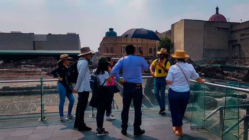Mexico City: Historic Downtown Walking Tour - Meeting at Zocalo, finding Mexico a Pie, and avoiding the start-line stress