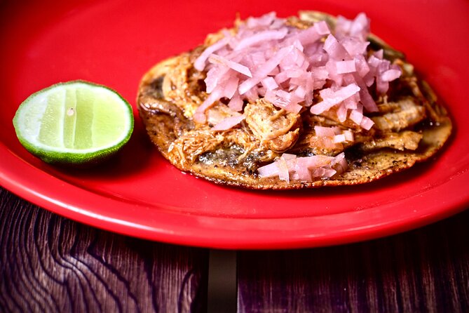 Mexico City Historical Centre Food Tour with 7 Authentic Tastings - Pace, group size, and why your guide matters on this route