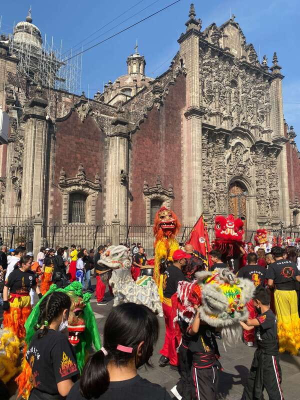 Mexico City: Historical walking tour of Tenochtitlan - Stop 1: Templo Mayor from the outside, models included