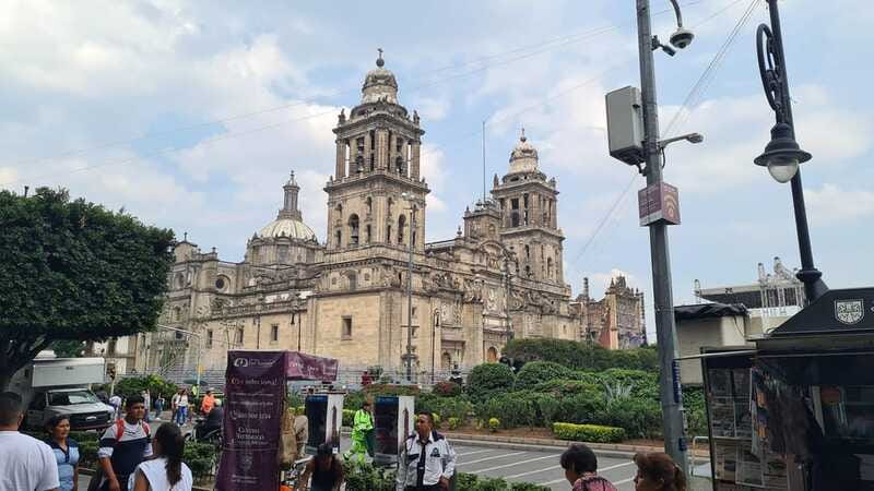 Mexico City: Historical walking tour of Tenochtitlan - Old Axayacatl Palace area: Cortés’s lodgings context
