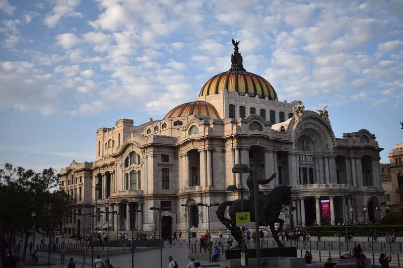Mexico City: Mexican Folklore Ballet - Hotel Pickup and the Mexico City Reality Check
