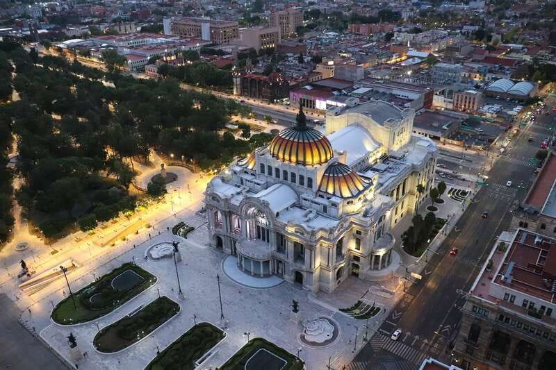 Mexico City Must-see Buildings & Palaces - Your guide makes it click, especially Ruben