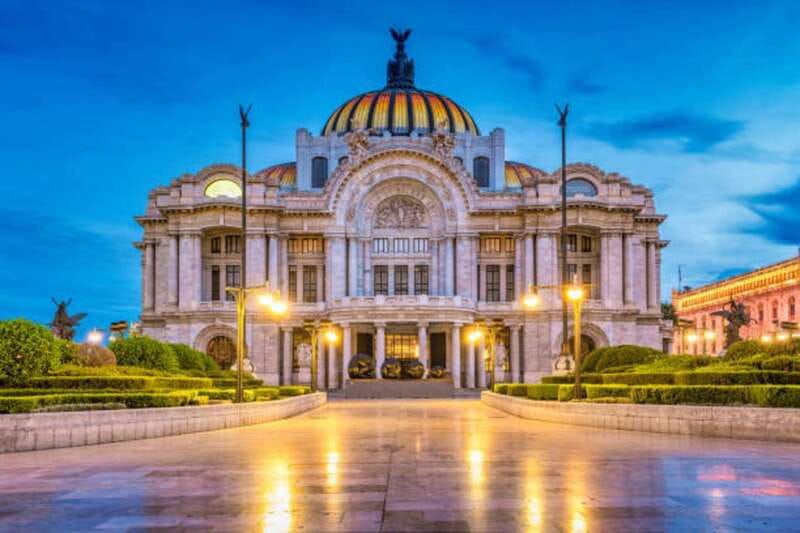 Mexico City Must-see Buildings & Palaces - How to plan your day for fewer headaches