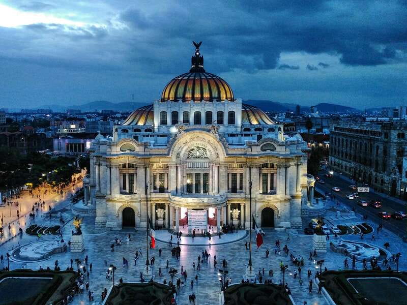 Mexico City Must-see Buildings & Palaces - Who should book this Mexico City must-see buildings tour?