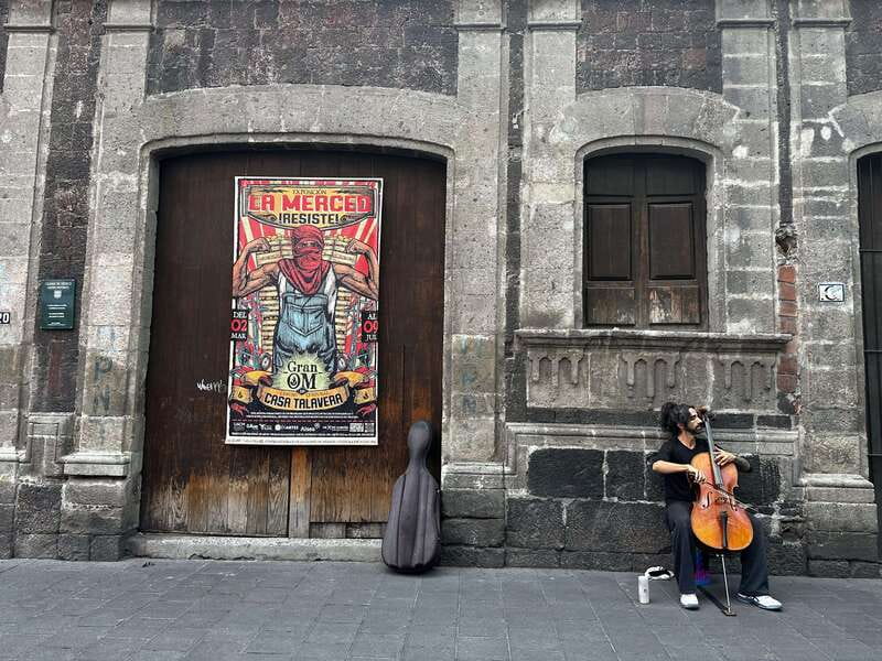 Mexico City: Old Town Food Tour of 7 Tastings & Secret Dish - Where the tour starts near José María Pino Suárez