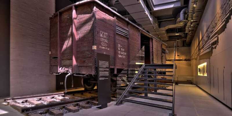 Mexico City: Ticket de entrada Museo Memoria y Tolerancia - Permanent exhibitions: 43 rooms that teach by evidence and emotion