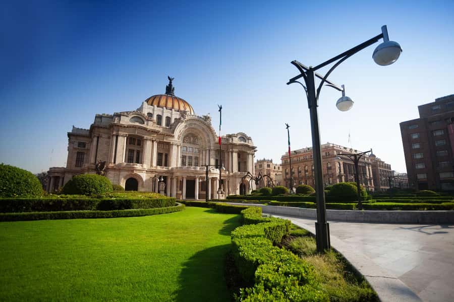 Mexico City: Tourist Bus Tour - Stop-by-stop: the sights you will actually recognize at night