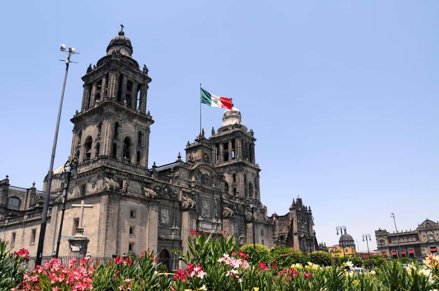 Mexico City: Tourist Bus Tour - Who this tour is best for, and who should pass