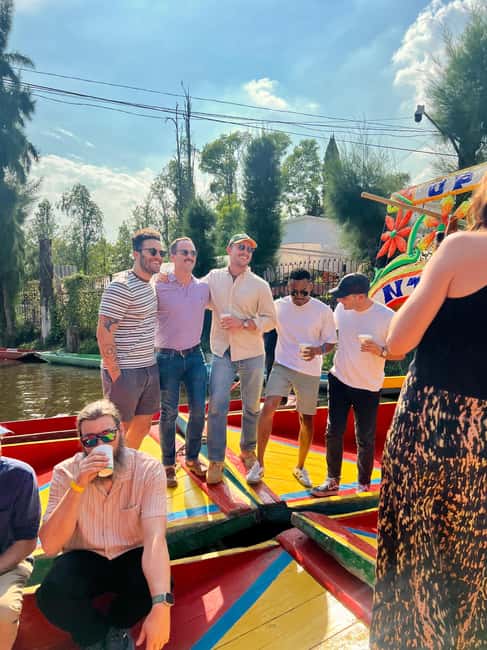 Mexico City: Xochimilco Boat with Guacamole & Premium Drinks - Canal 237 and the Purple Arches: Getting Onboard Easy