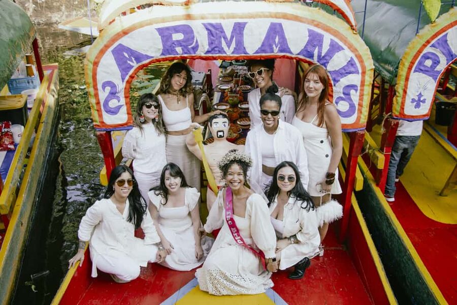 Mexico City: Xochimilco Boat with Guacamole & Premium Drinks - Restrooms, Sun Protection, and Small Comfort Details