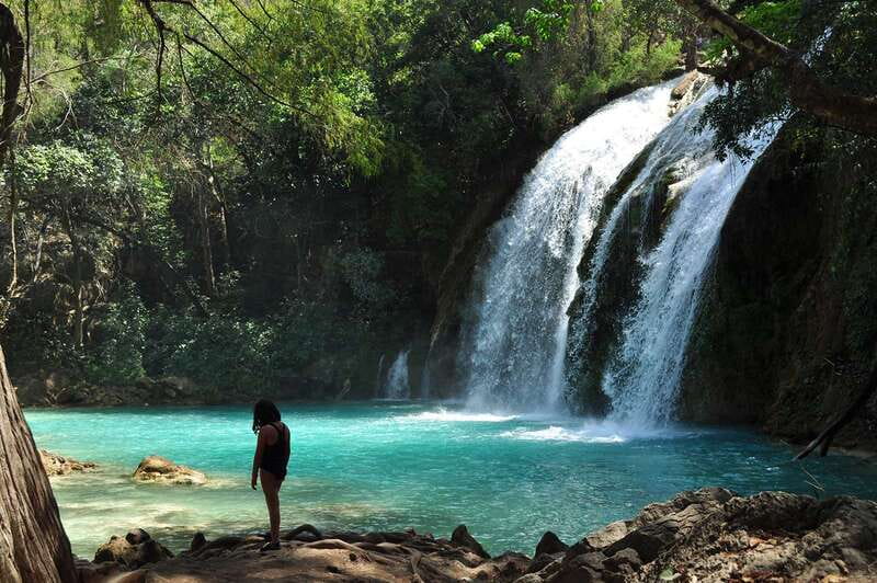 Montebello Lakes and Chiflon Day Tour from San Cristobal - El Chiflón Waterfalls: Turquoise Power and the Velo de Novia Drop