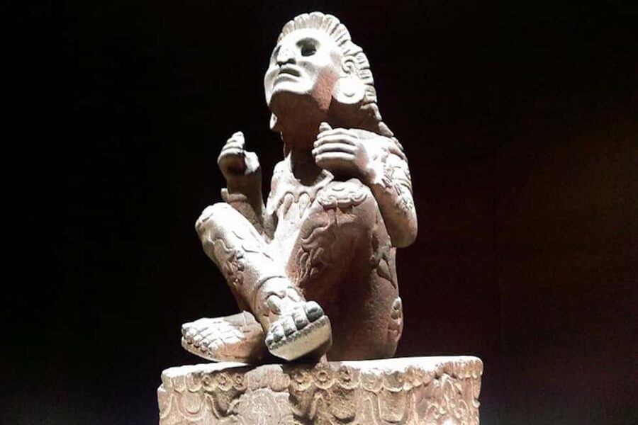 National Museum of Anthropology: a journey into Mexico's past - English lang. - Teotihuacan Room: seeing systems behind the architecture