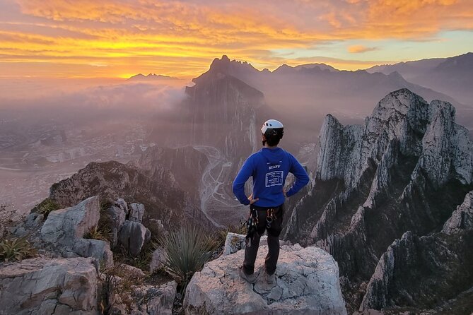 Nido de los Aguiluchos, Monterrey: Hiking + Rock Climbing + 3 Rappels - Metal rungs, safety cables, and the first hike that sets your mindset