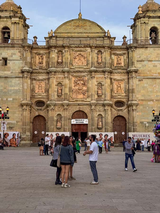 Oaxaca: First Day in Oaxaca — Walk with Your Personal Guide - Teatro Macedonio Alcalá: Art Nouveau, Culture in Motion