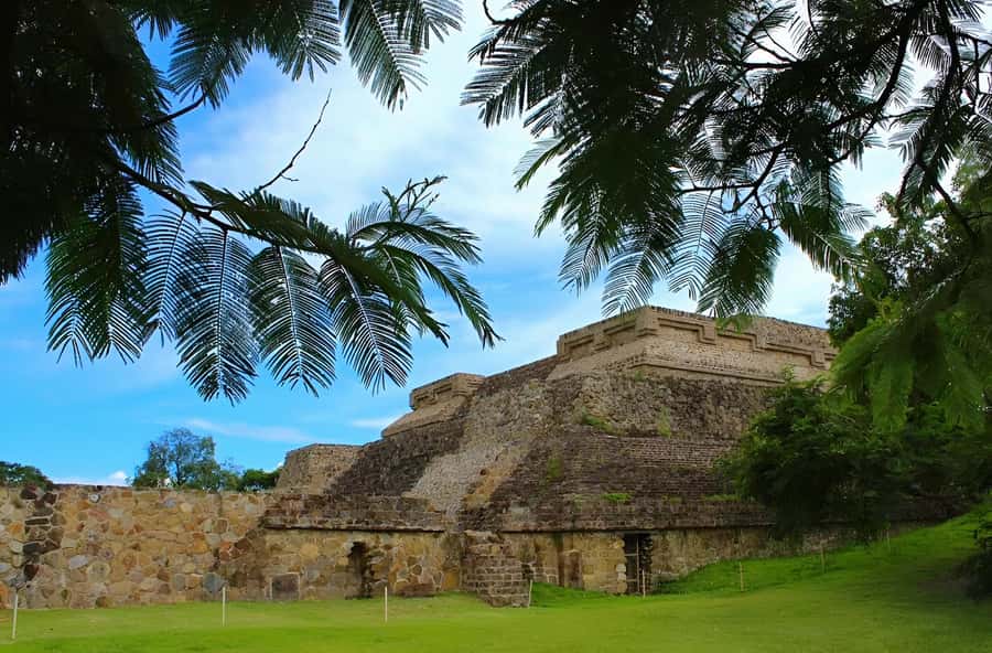 Oaxaca: full-day tour of Monte Alban, ancestral mezcal, alebrijes, and black mud - Ancestral mezcal tasting: what the earth-oven method means