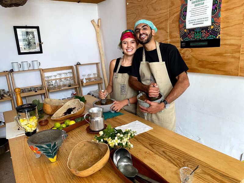 Oaxaca: Vegetarian Cooking Class - Back to the kitchen: hands-on vegetarian cooking with real Oaxacan methods