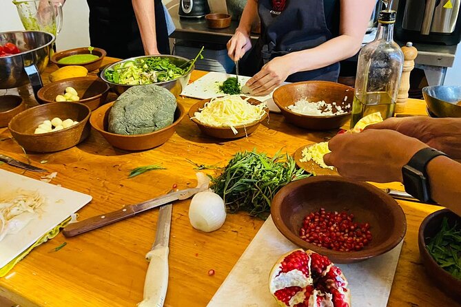 Oaxacan Vegetarian Cooking Class - From Espacio Mezcal to market mode: what that first stop means