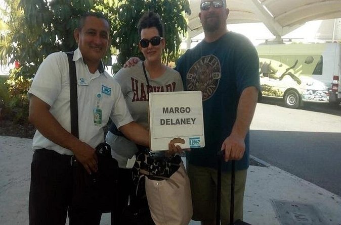 One-way private transportation Cancun Airport - Cancun Hotel Zone - Door-to-Door in the Hotel Zone: Where You Actually End Up