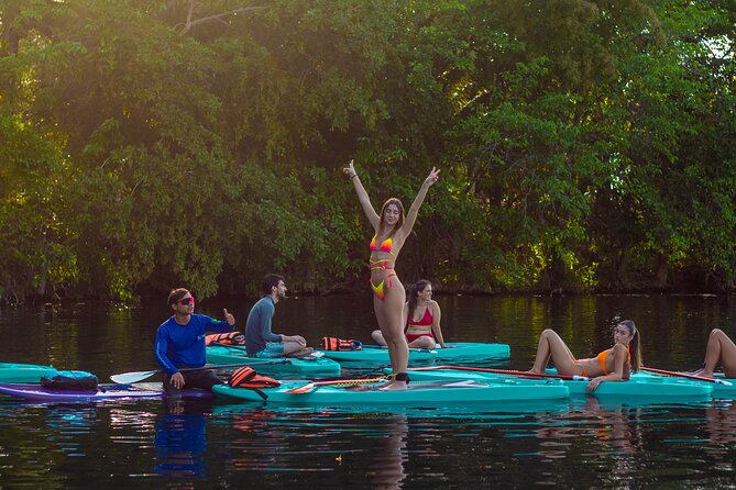 Paddleboarding and/or kayaking tour at sunrise in the lagoon of Bacalar - Meeting point at Costera 599: how to avoid a stressful start