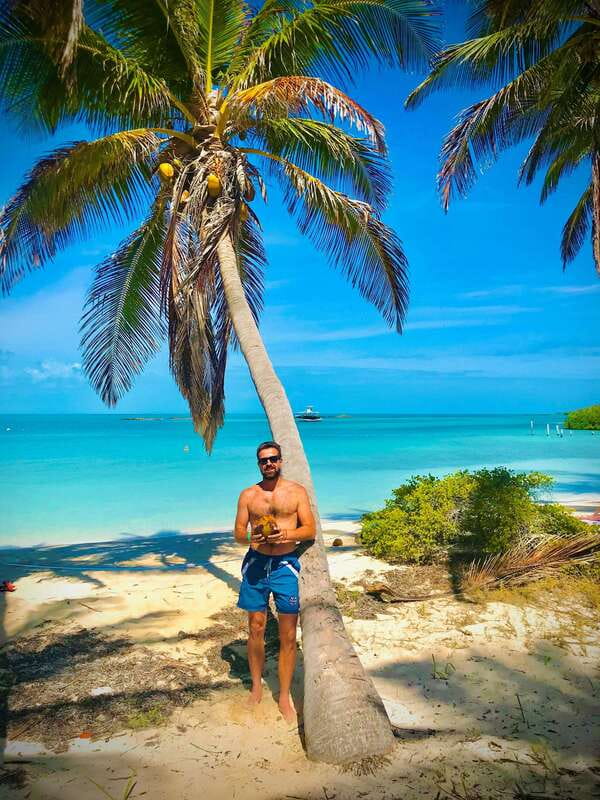 PARADISE ISLAND- ISLA CONTOY AND ISLA MUJERES - Isla Mujeres: One Hour for Beaches, Ice Cream, and Quick Souvenirs