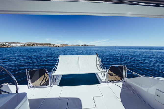 Platinum Snorkel Tour - Sailing in comfort: photo angles and a small group pace