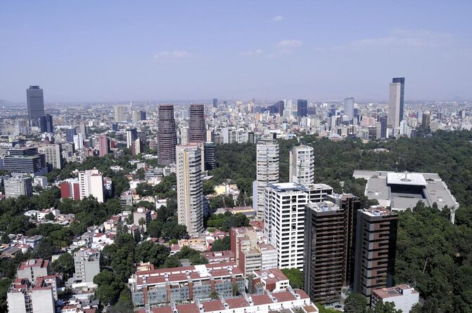Polanco Food Tour: The Bestselling Food Adventure in Mexico City - Guides make the difference, and the vibe here is friendly