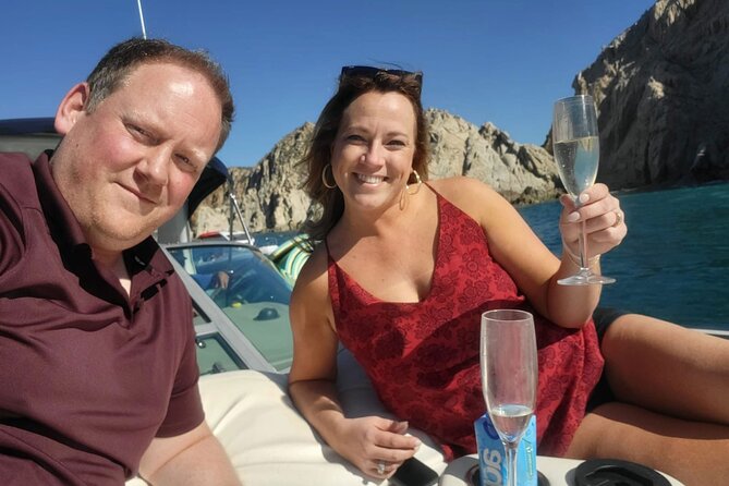 Premier Airport Shuttle Service for Seamless Transport in Cabo - On the Road to Cabo: Clean, Air-Conditioned Comfort and Cold Drinks