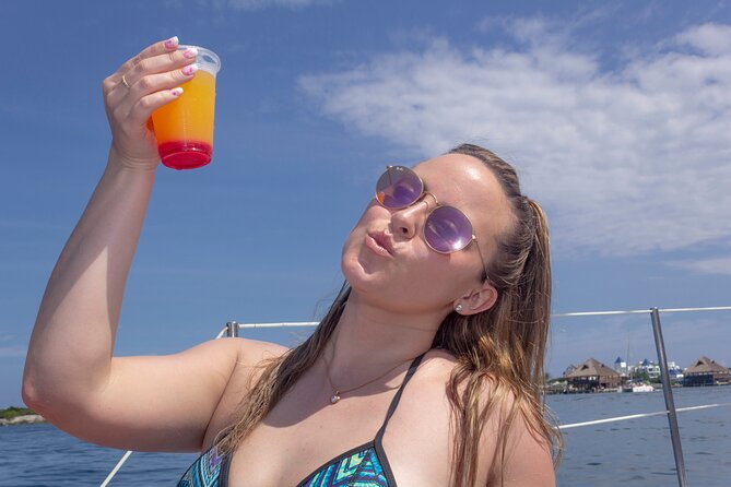 Premium Isla Mujeres Tour by Private Catamaran - Isla Mujeres for two hours: wander artisan streets at your pace