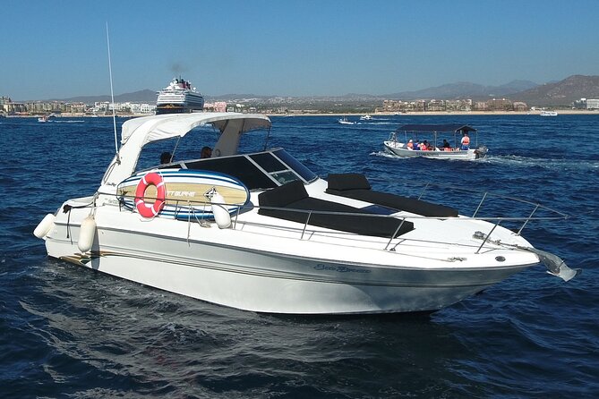 Private 3hr Yacht Cruise in Cabo San Lucas all included - Private 3-hour yacht cruise in Cabo San Lucas: the vibe and the value