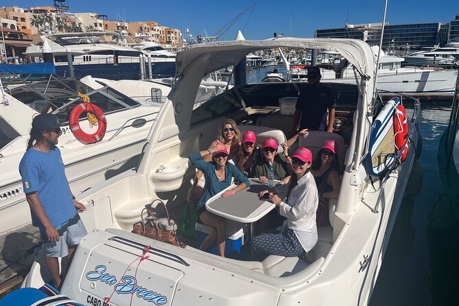 Private 3hr Yacht Cruise in Cabo San Lucas all included - The Corridor coastline segment: flexible cruising based on your mood