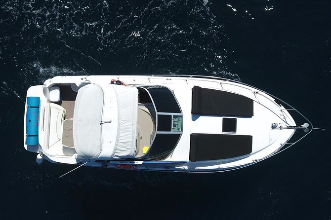 Private 3hr Yacht Cruise in Cabo San Lucas all included - Stop 3, Chileno Bay: the full-service beach break