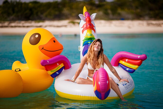 Private 40' Bali Catamaran – Drinks & Food Included - Who This Private Catamaran Is Best For
