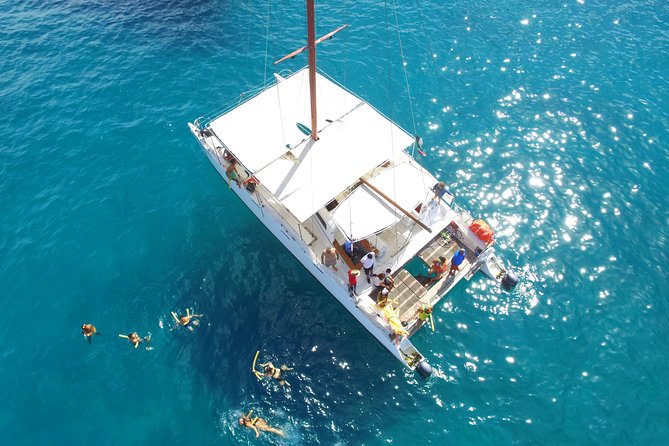 Private Catamaran Snorkeling Cruise in Los Cabos - Why the Crew Matters More Than You Think