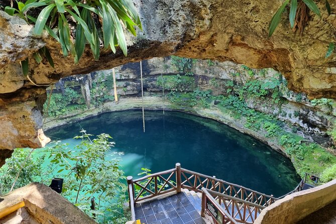 Private Chichen Itza - No additional stops at other hotels - Chichén Itzá at your pace, with a guide you can talk to