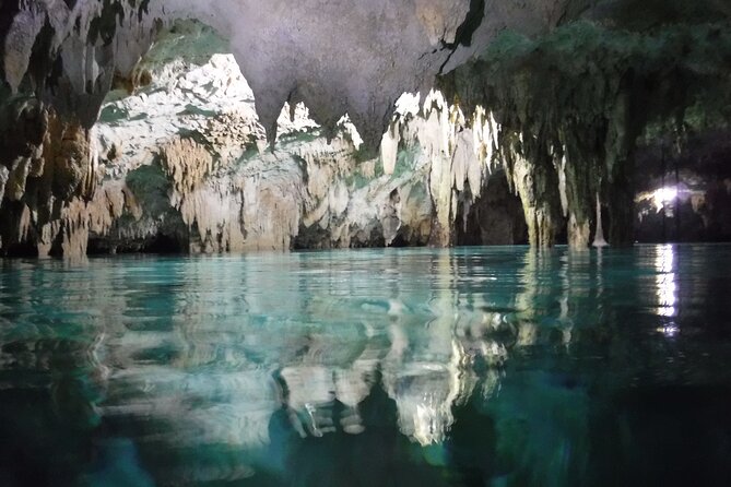 Private Dream Underground World (Off the beaten path Cenote cavernous exploring) - Entering the underground world at Parque Dos Ojos