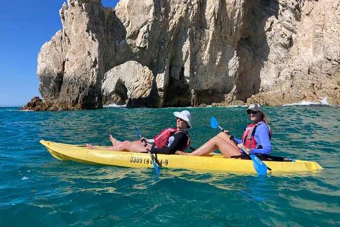 Private Los Cabos Arch & Playa del Amor tour by Glass bottom kayak - Wildlife Viewing and Photo Help, Including the Sea Lion Moment