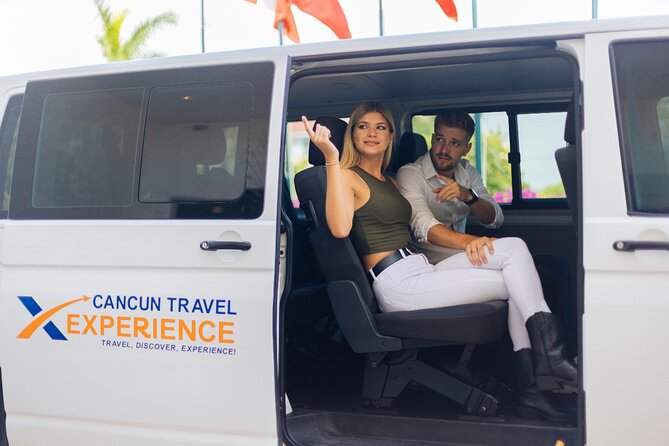 Private One Way or Roundtrip Transportation to Cancun Hotels - Hotel lobby pickup in Cancun, the 10-minute clock you should respect