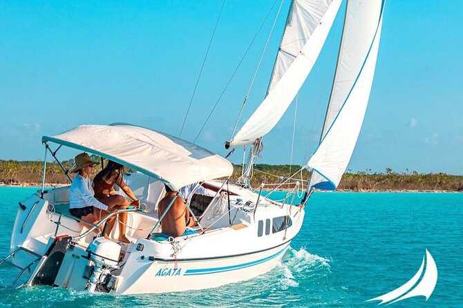Private sailing excursions, nice spacious sailboats. - Stop-by-stop on the lagoon: cenotes, Bird Island, Pirate Channel